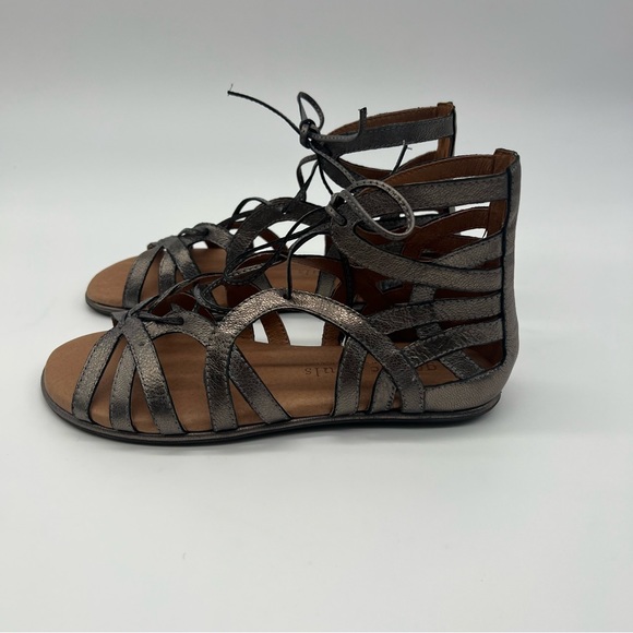 GENTLE SOULS BY KENNETH COLE 'Break My Heart 3' Cage Sandal - Picture 10 of 11